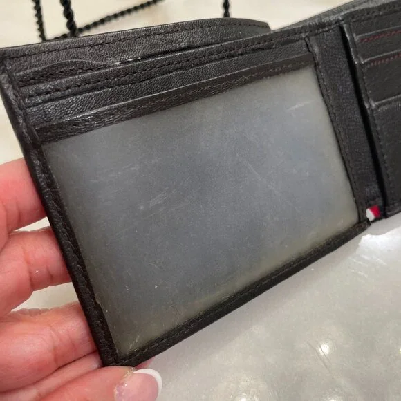 Tommy Hilfiger Men's Classic Logo Bifold Dark Brown Leather Wallet - Picture 9 of 13